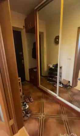 Оренда 2- х кімн. Сталінка м. Голосіївська 7 хв пішки. Киев