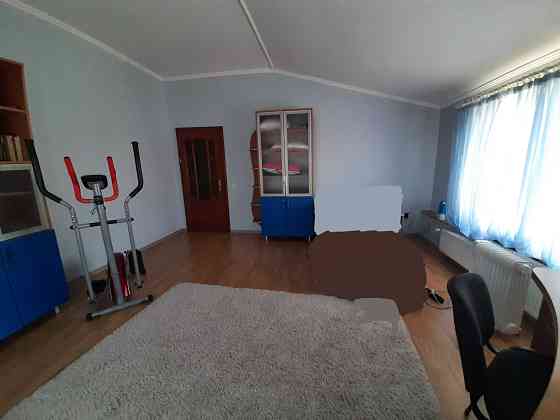 Здається в оренду кімната в ЦЕНТРІ в будинку Мукачево