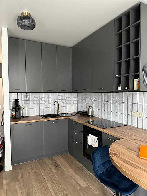 Продам 1 к кв з терасою  Голосіївський Васильківська Иподром Жуляни Київ - зображення 1