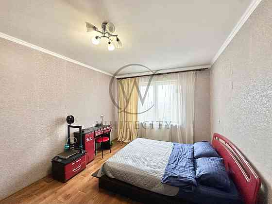 Без комісії! Голосіївський р-н., проспект Науки 60, продаж 1к., 49 м2 Киев