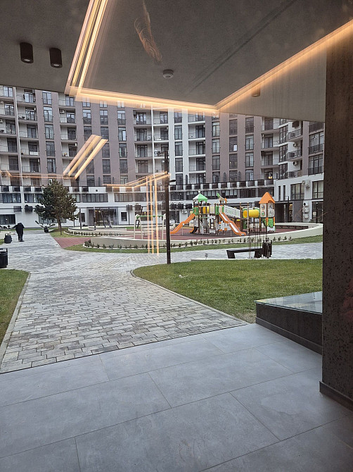 Пподається кв-ра у ЖК Кристал з дизайнерським ремонтом Ужгород - изображение 4