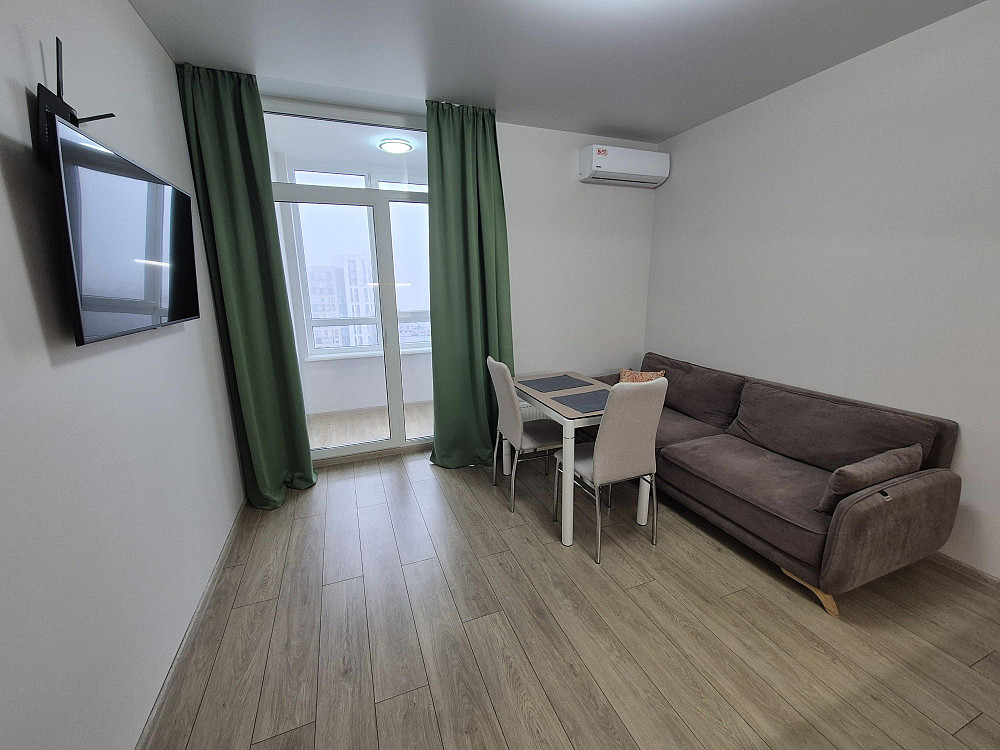 Видова 1к квартира, ЖК Файна Таун, Салютна 2 Киев - изображение 4