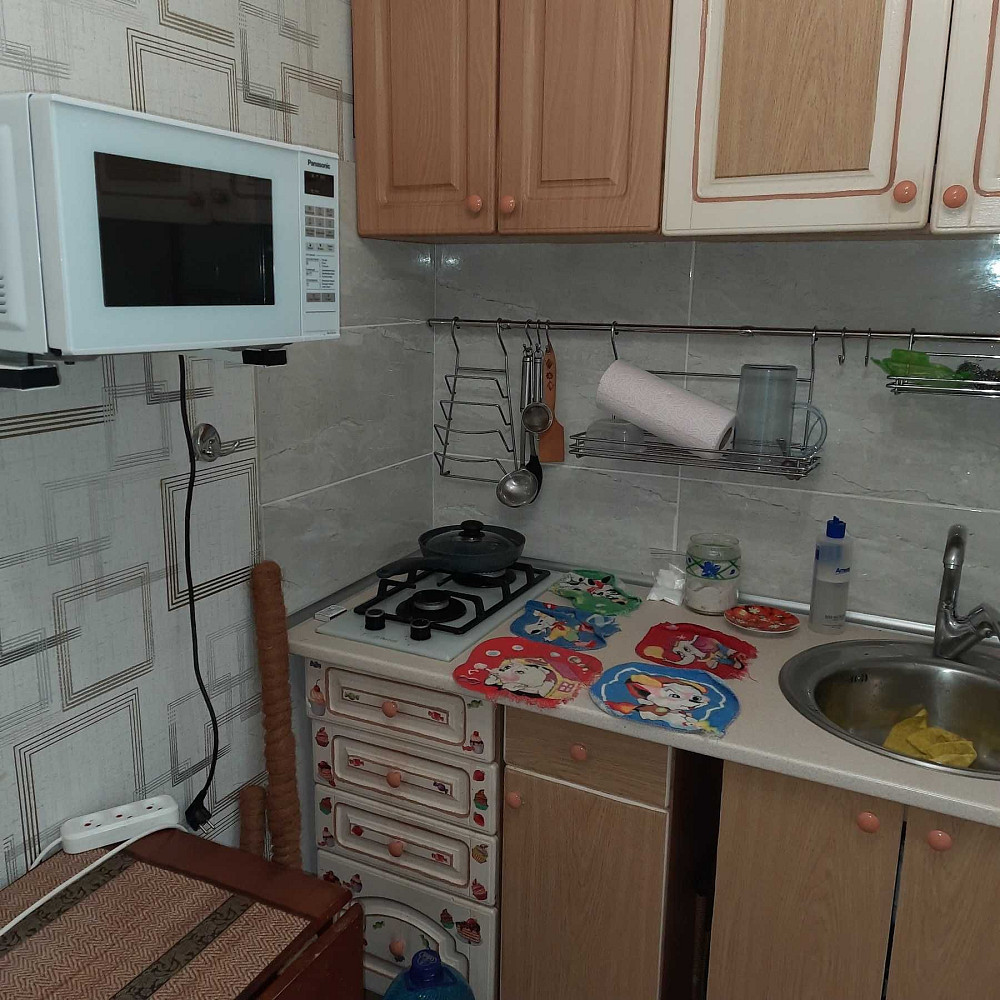 +380507501634 Сдам 1-к изол. кв. 602 мк-рн. 1 эт. 5-ти этажки, тёплая. Кулиничі - зображення 8