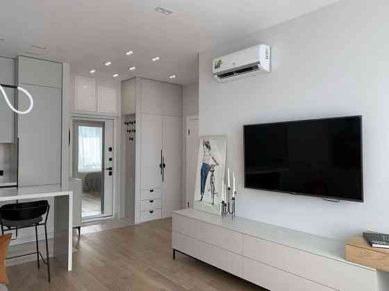 Оренда сучасної євродвушки в ЖК “Новопечерські Липки” Київ