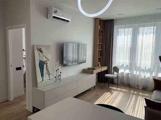 Оренда сучасної євродвушки в ЖК “Новопечерські Липки” Київ