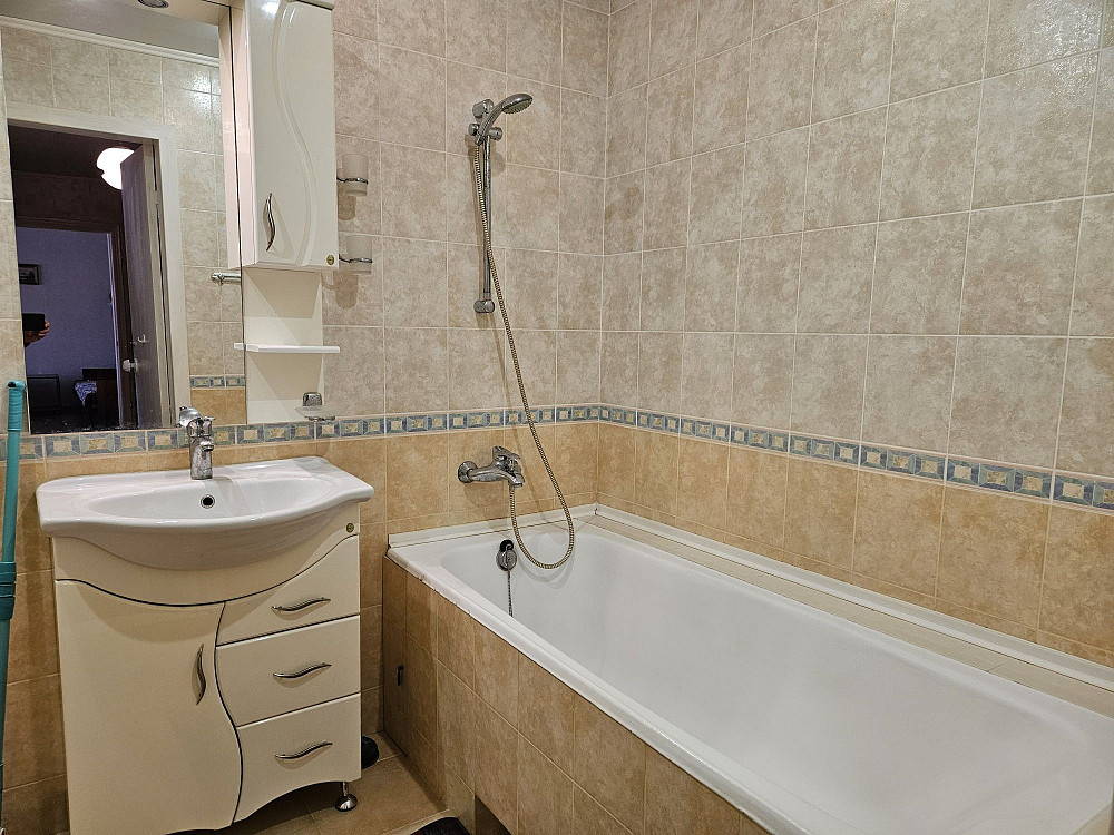 Оренда 2к квартири центральна Митниця "Гранд маркет" Черкаси - зображення 3