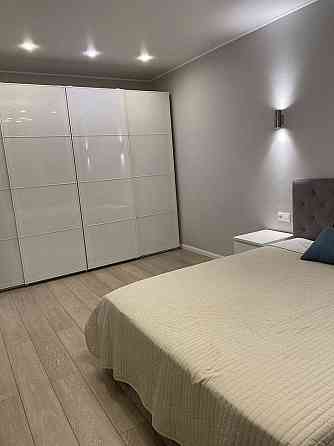 Оренда 1-кімнатної квартири з ремонтом біля м. Лівобережна. Київ