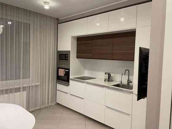 Оренда 1-кімнатної квартири з ремонтом біля м. Лівобережна. Київ