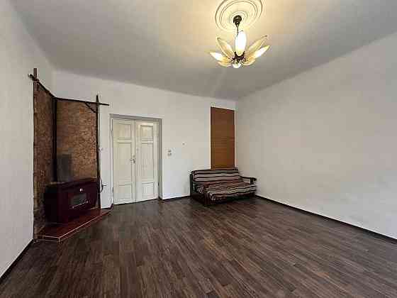 Продаж 1-кімнатної квартири біля ТЦ Магнус в центрі, вікна на фасад Львів