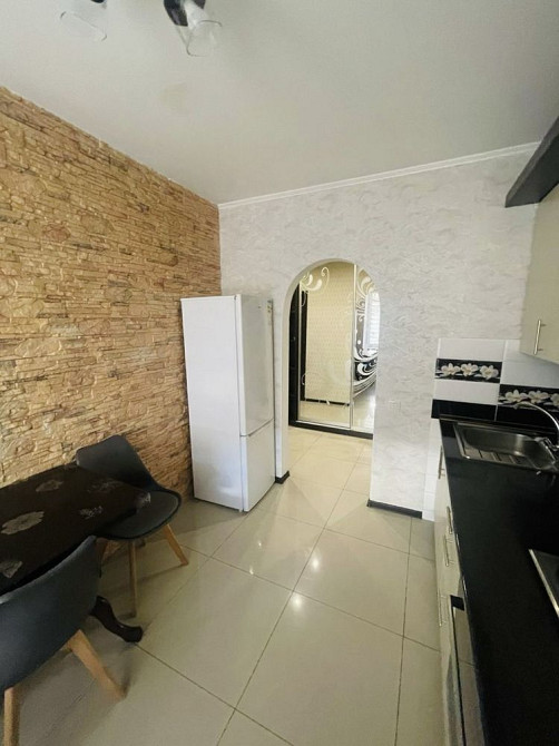 Двокімнатна квартира в центрі! Біля набережної! Ірпінь - зображення 2