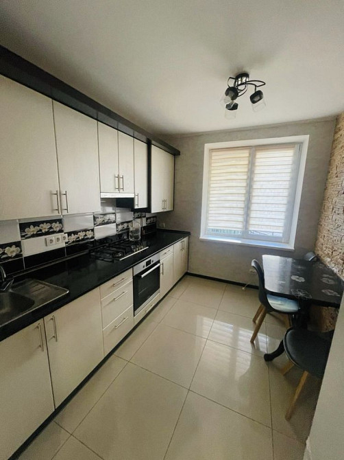 Двокімнатна квартира в центрі! Біля набережної! Ірпінь - зображення 1