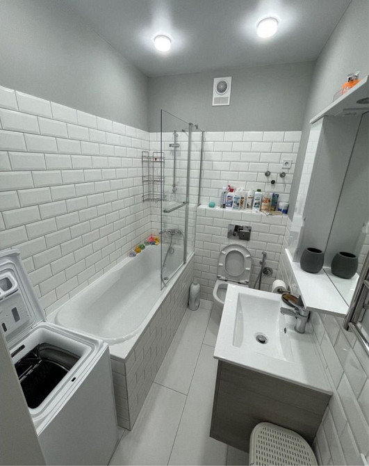 Євро двокімнатна квартира з ремонтом ! Найзручніший виїзд на Київ! Гостомель - зображення 8