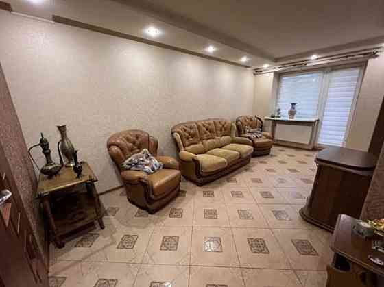 Павлово Поле 2-к.кв. Этаж 3/5 Евроремонт Тобольская метро 23 Августа Харьков