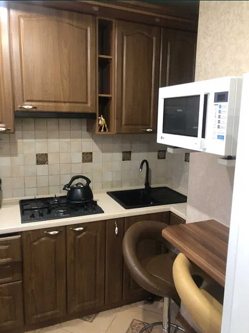 Павлово Поле 2-к.кв. Этаж 3/5 Евроремонт Тобольская метро 23 Августа Харьков - изображение 2