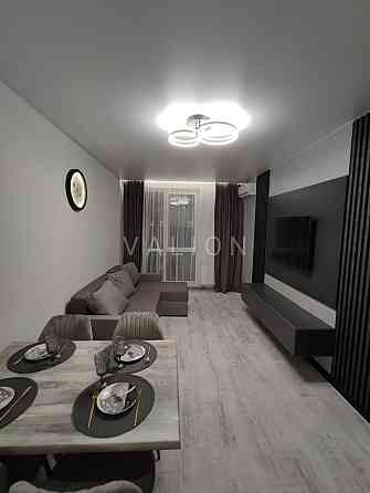 Продам 1к квартиру з дизайнерським ремонтом Голосіївський Нова Англія Київ