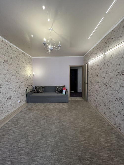 Однокімнатна квартира всім укомплектована, мінімальне оформлення! Ірпінь - зображення 1