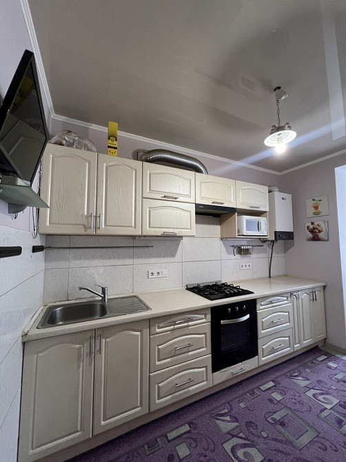 Однокімнатна квартира всім укомплектована, мінімальне оформлення! Ірпінь - зображення 3