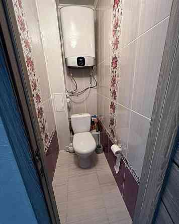 Затишна 2-кімнатна квартира біля метро Позняки Київ