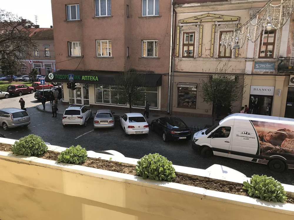 Квартира в самому центрі Ужгород - зображення 7