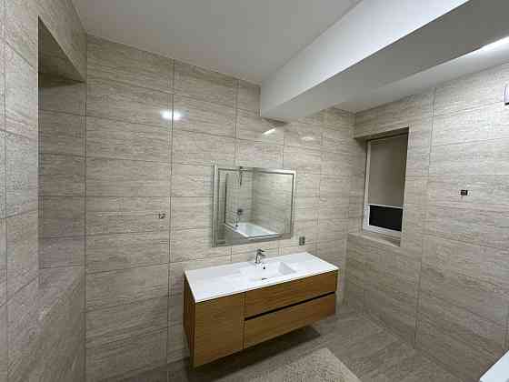 Здається в оренду двокімнатна квартира  з великим гаражем Ужгород