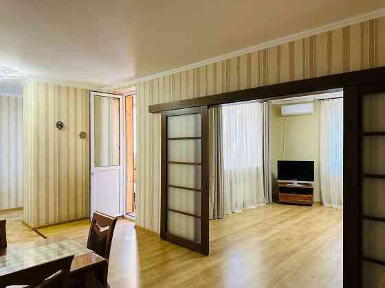 Здам 3к.кв 126м2 Печерськ,м.Олімпійська(Дiлова 2Б) Київ