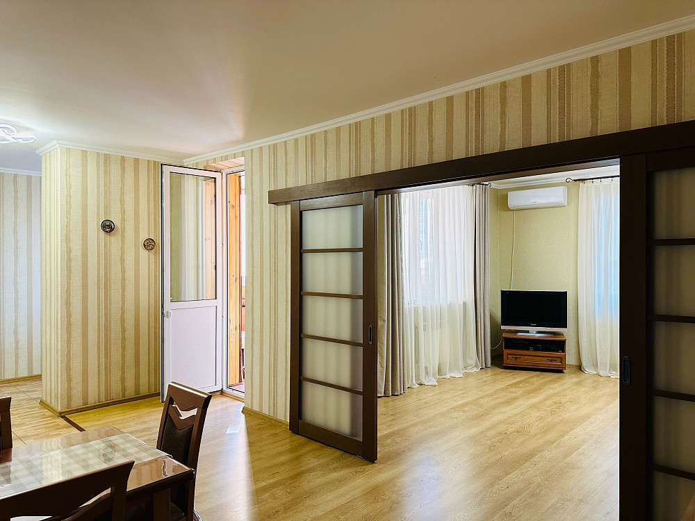 Здам 3к.кв 126м2 Печерськ,м.Олімпійська(Дiлова 2Б) Київ - зображення 6