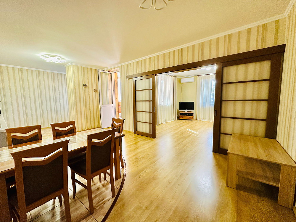 Здам 3к.кв 126м2 Печерськ,м.Олімпійська(Дiлова 2Б) Київ - зображення 8