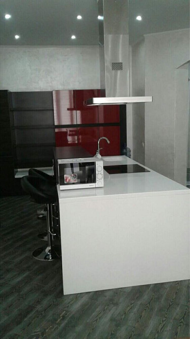 Сдам 3к Центр,Новострой,ЖК Адмирал,Скважина,Паркинг. Николаев - изображение 2