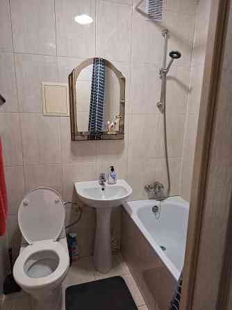 Здам 2-х кімнатну квартиру від власника. Всі зручності. Вул. Кармелюка Черновцы