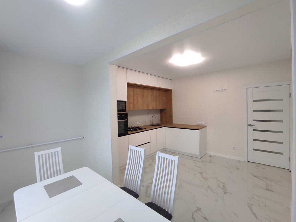 Однокімнатна з ремонтом Південно - Захід Хмельницкий - изображение 4