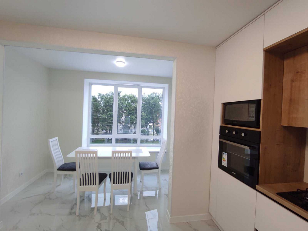 Однокімнатна з ремонтом Південно - Захід Хмельницкий - изображение 2