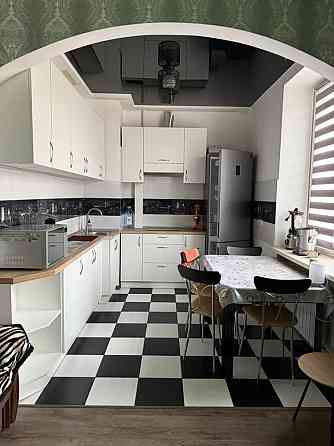 Аренда шикарной квартиры центр Яворницкого Карла Маркса Парк глобы 125 Дніпро