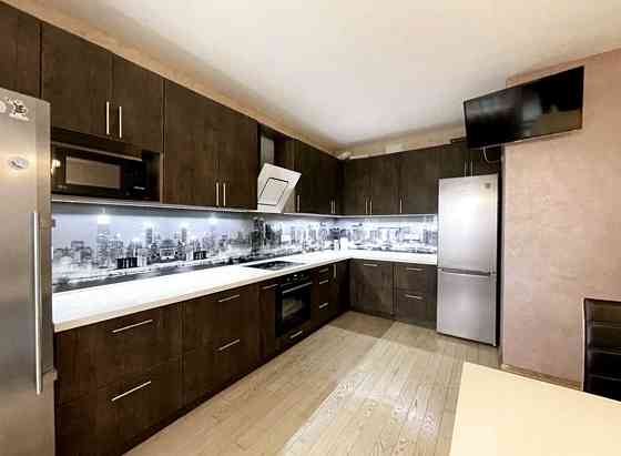 2-к Квартира! ЖК Зарічний. Генератор. 100 метрів до метро. Киев