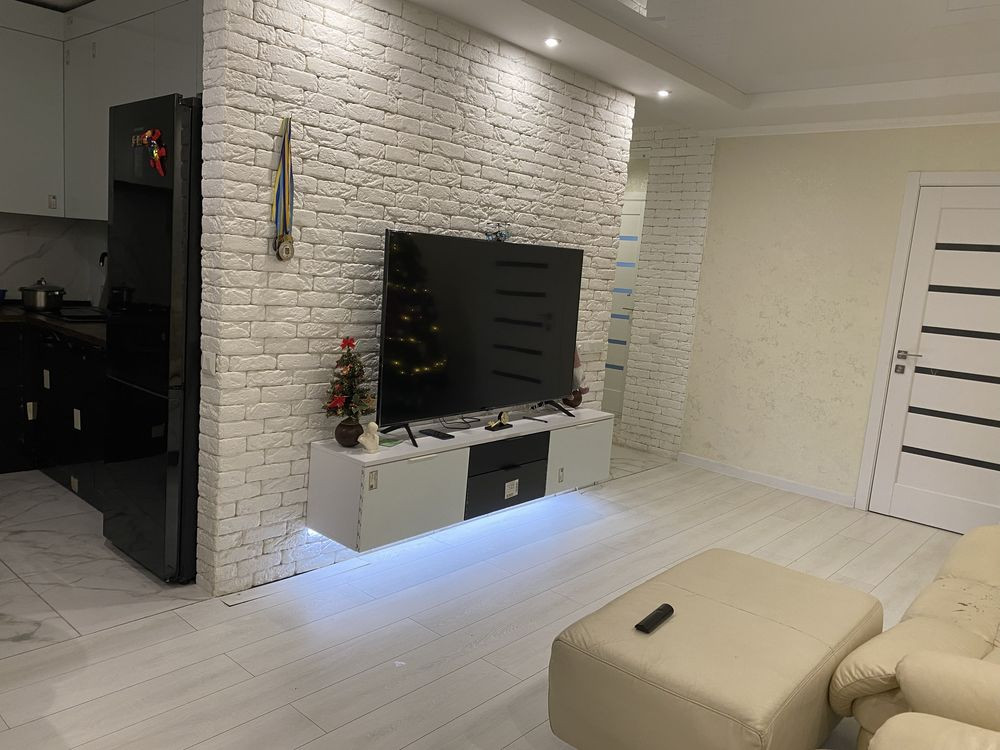 Здам 3ком Центр Автономка Житомир - изображение 1