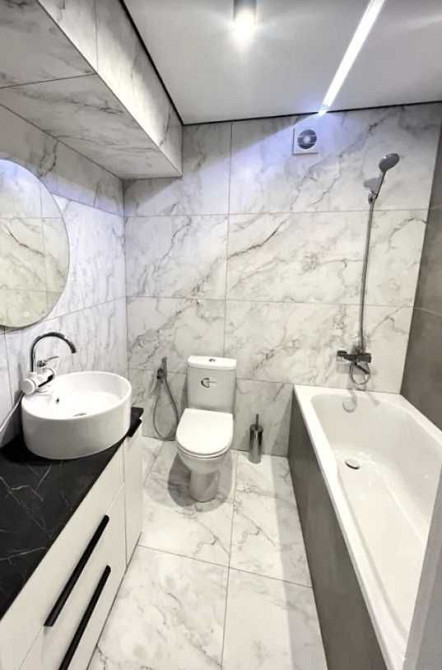 Оренда 3х кімн квартири, розвиненна інфраструктура Львов - изображение 1