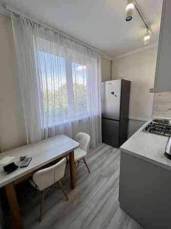 Аренда 1к.кВ. Гагарина  м.Советская Центр ул. Урицкого д.31, Парковка Харьков