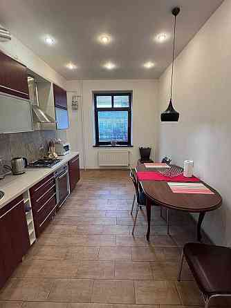 Оренда 2-кімнатної квартири по вул.Коциловського Львов