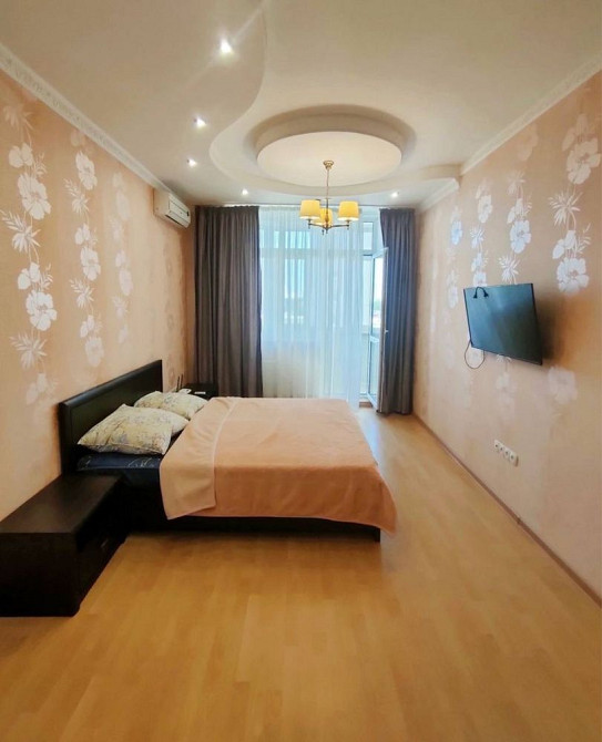 Аренда 1 ком. Кв. Ул. Краснова ЖК Фаворит Одесса - изображение 1