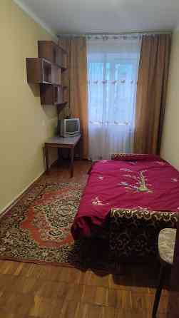 Оренда трикімнатної квартири на Привокзальній Київ