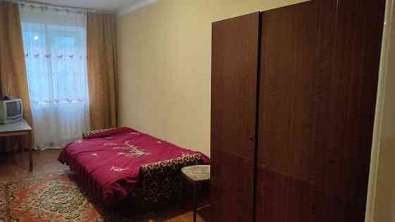 Оренда трикімнатної квартири на Привокзальній Київ