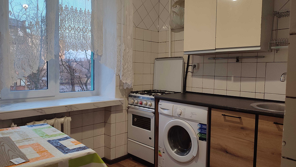 Оренда трикімнатної квартири на Привокзальній Київ - зображення 7