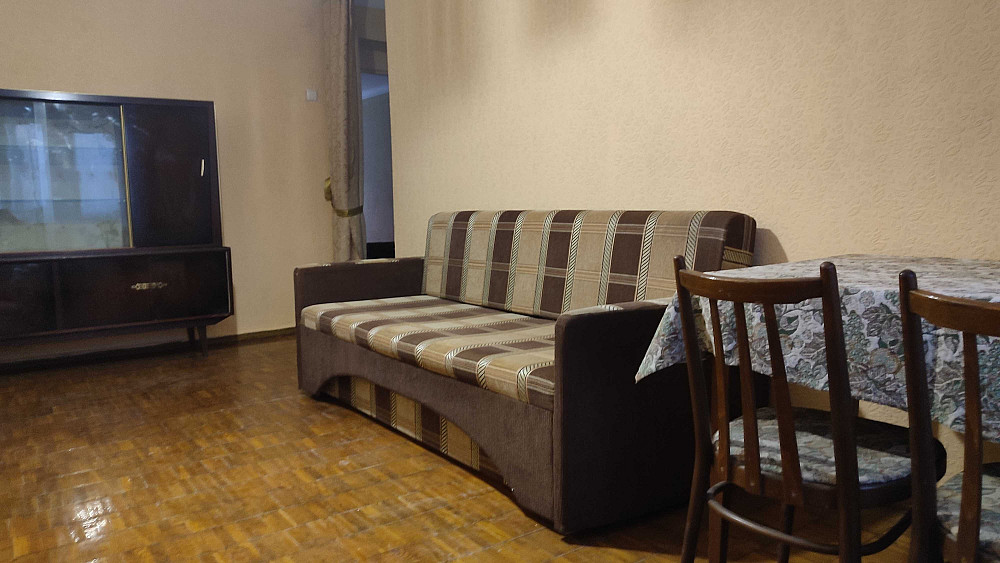 Оренда трикімнатної квартири на Привокзальній Київ - зображення 1