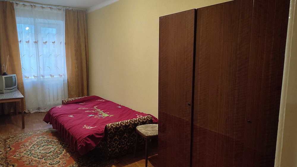 Оренда трикімнатної квартири на Привокзальній Київ - зображення 4