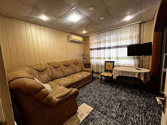 Трьох кімнатна квартира студія на Героїв УПА Кременчук