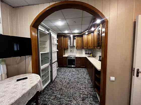 Трьох кімнатна квартира студія на Героїв УПА Кременчук