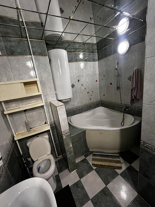 Трьох кімнатна квартира студія на Героїв УПА Кременчук - зображення 7