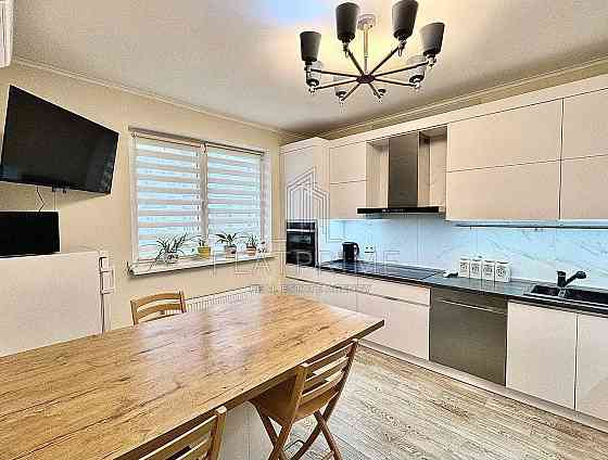 Оренда трикімнатної квартири в ЖК "Сирецькі сади", Подільський район Київ