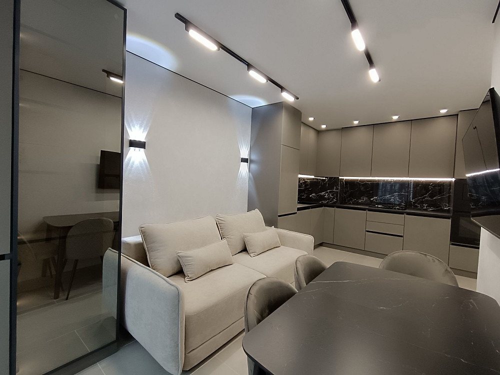 Стильна 2х кімнатна квартира з якісним ремонтом ЖК Фемелі Плаза Ивано-Франковск - изображение 4