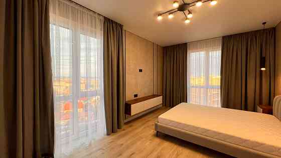 Продам класну укомплектовану двокімнатну квартиру!! Ровно