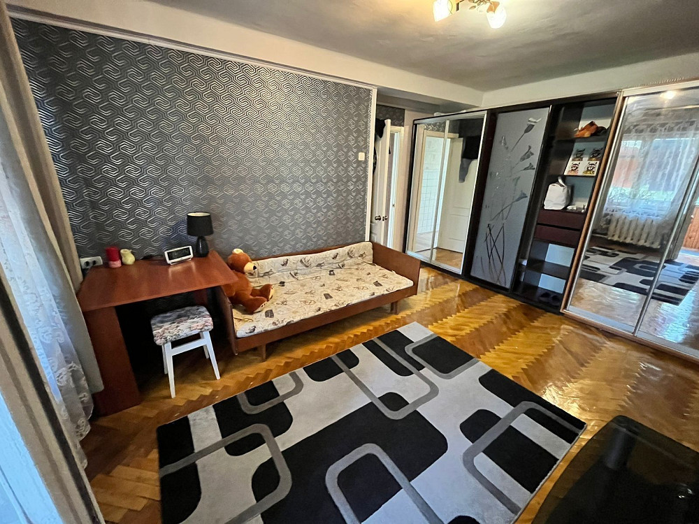 Продам 2 кімнатну квартиру Власник на Верховної Ради Київ - зображення 4